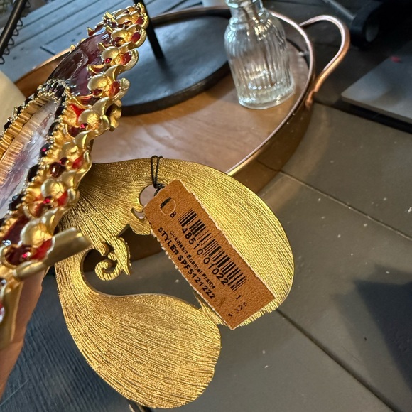 Jay Strongwater Red and Gold Heart Frame - Picture 6 of 6